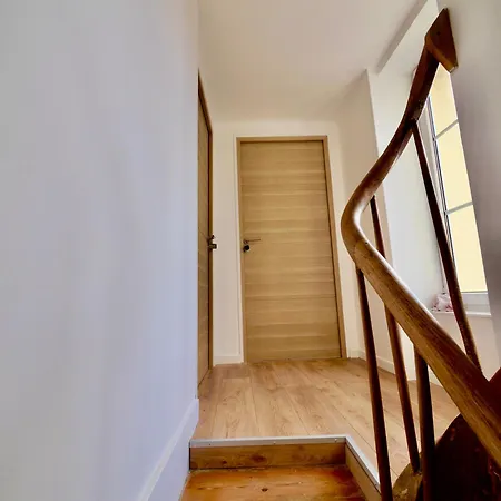 מלון דירות D-day 3*