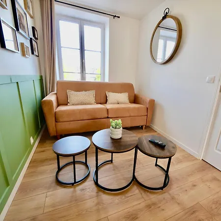 D-day Aparthotel *