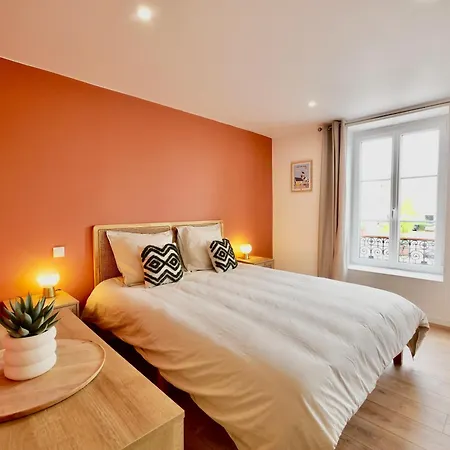 Aparthotel D-day *