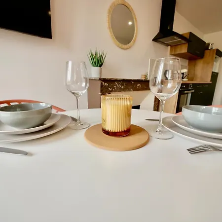 D-day מלון דירות קרנטן