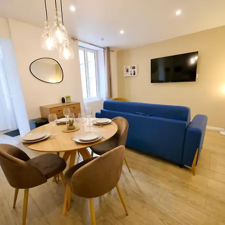 Aparthotel D-day