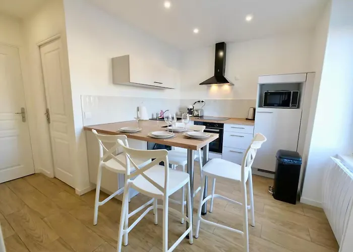 Apart-hotel D-day 3*